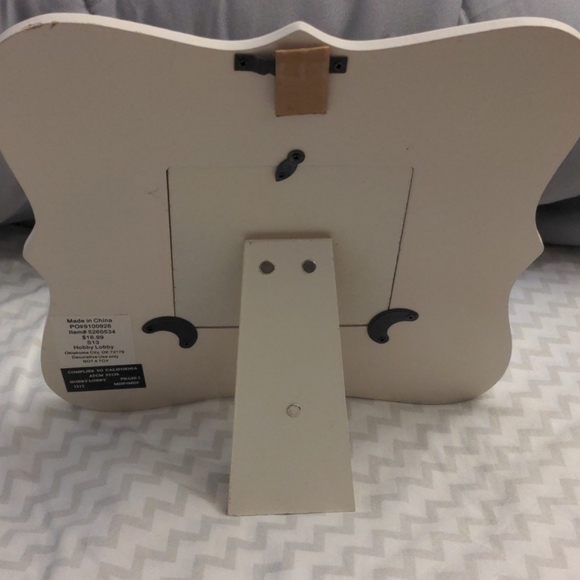 Frame - Picture 3 of 4